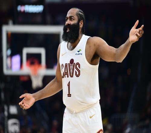 深圳机场开,启首场跑道,路跑盛典,开云赞助,体育赞助资讯,赛事合作平台,足球赞助信息,NBA品牌赞助