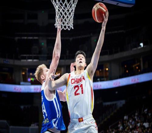 利物浦对阵,纽卡,萨拉赫领阵,开云赞助,体育赞助资讯,赛事合作平台,足球赞助信息,NBA品牌赞助