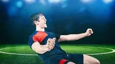 曼联19岁边锋阿马德-迪亚洛正式加盟流浪者队，开启租借之旅